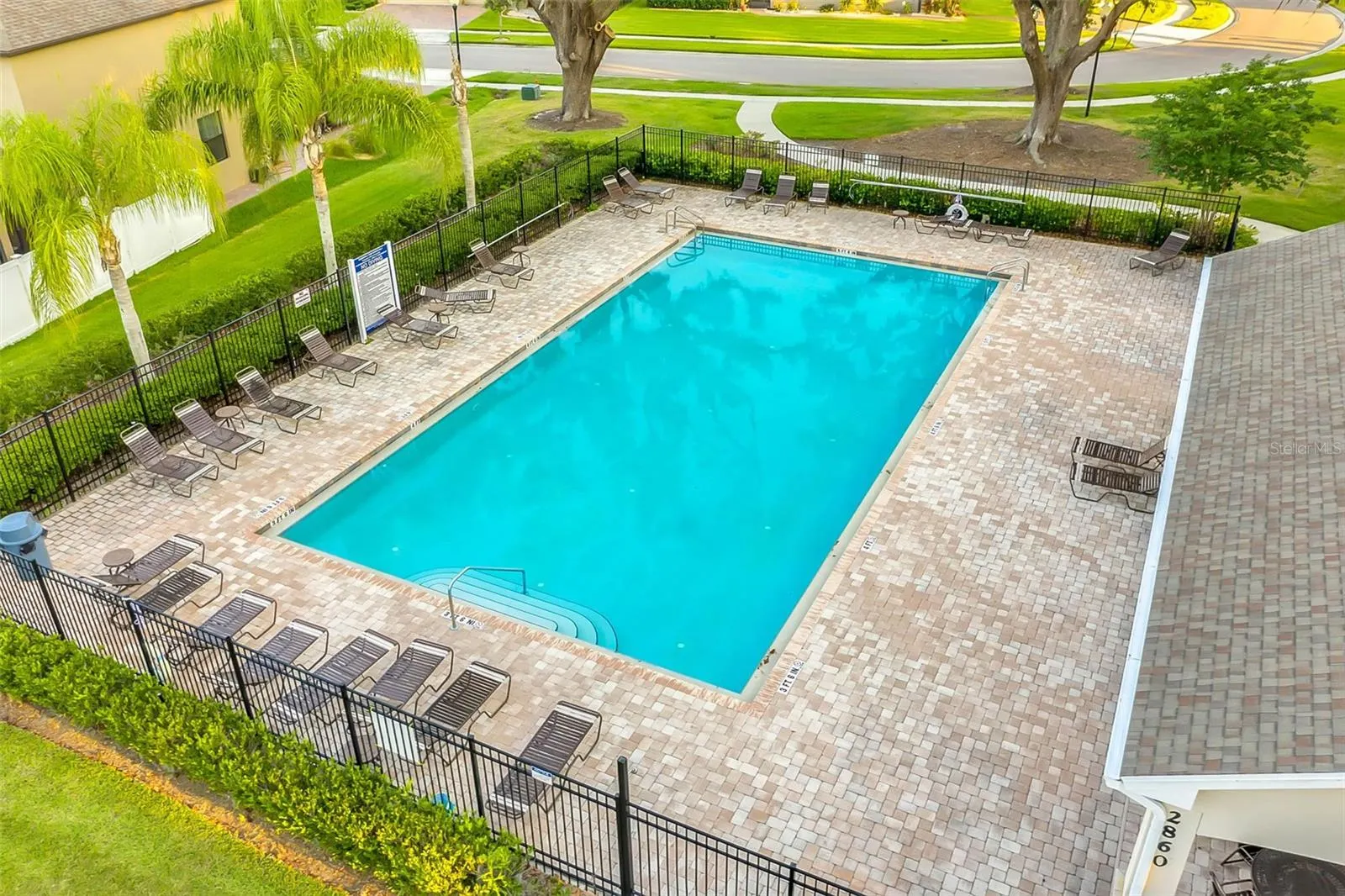 4445 BISCAYNE BREEZE WAY