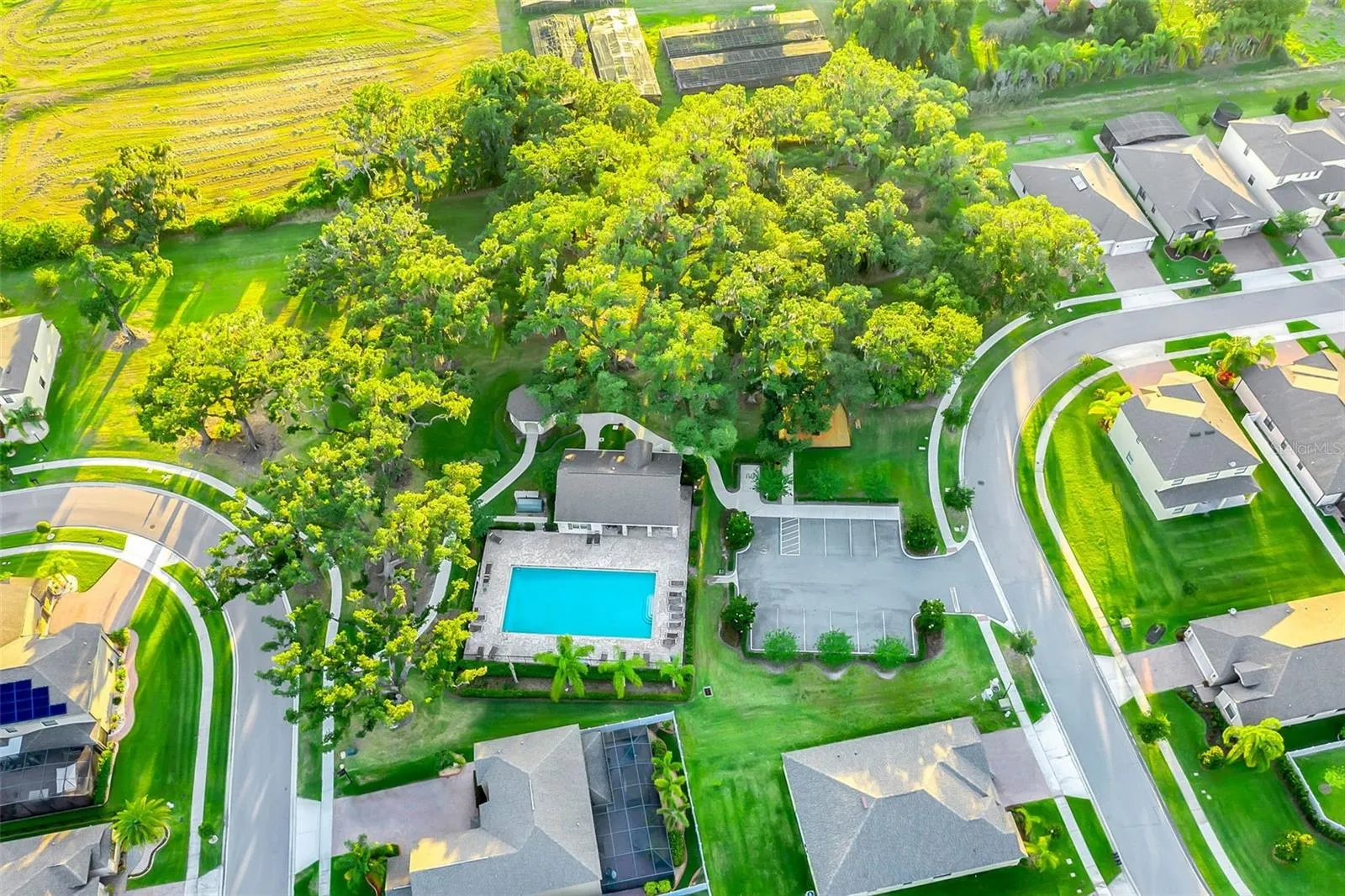 4445 BISCAYNE BREEZE WAY