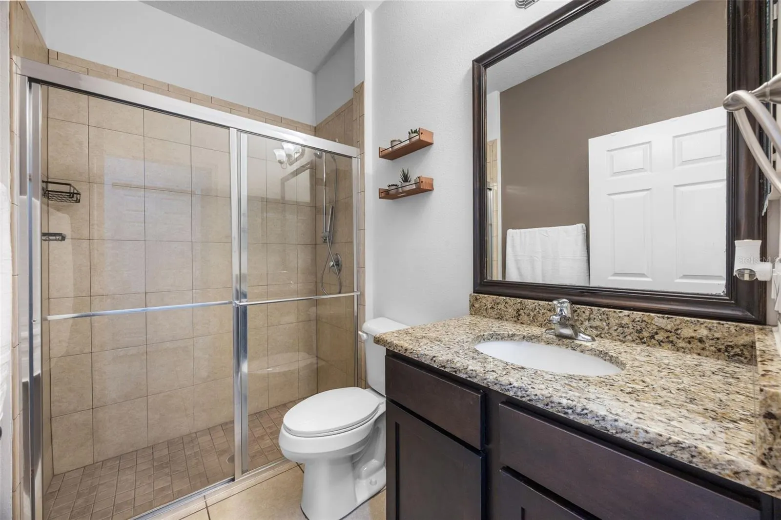 4445 BISCAYNE BREEZE WAY