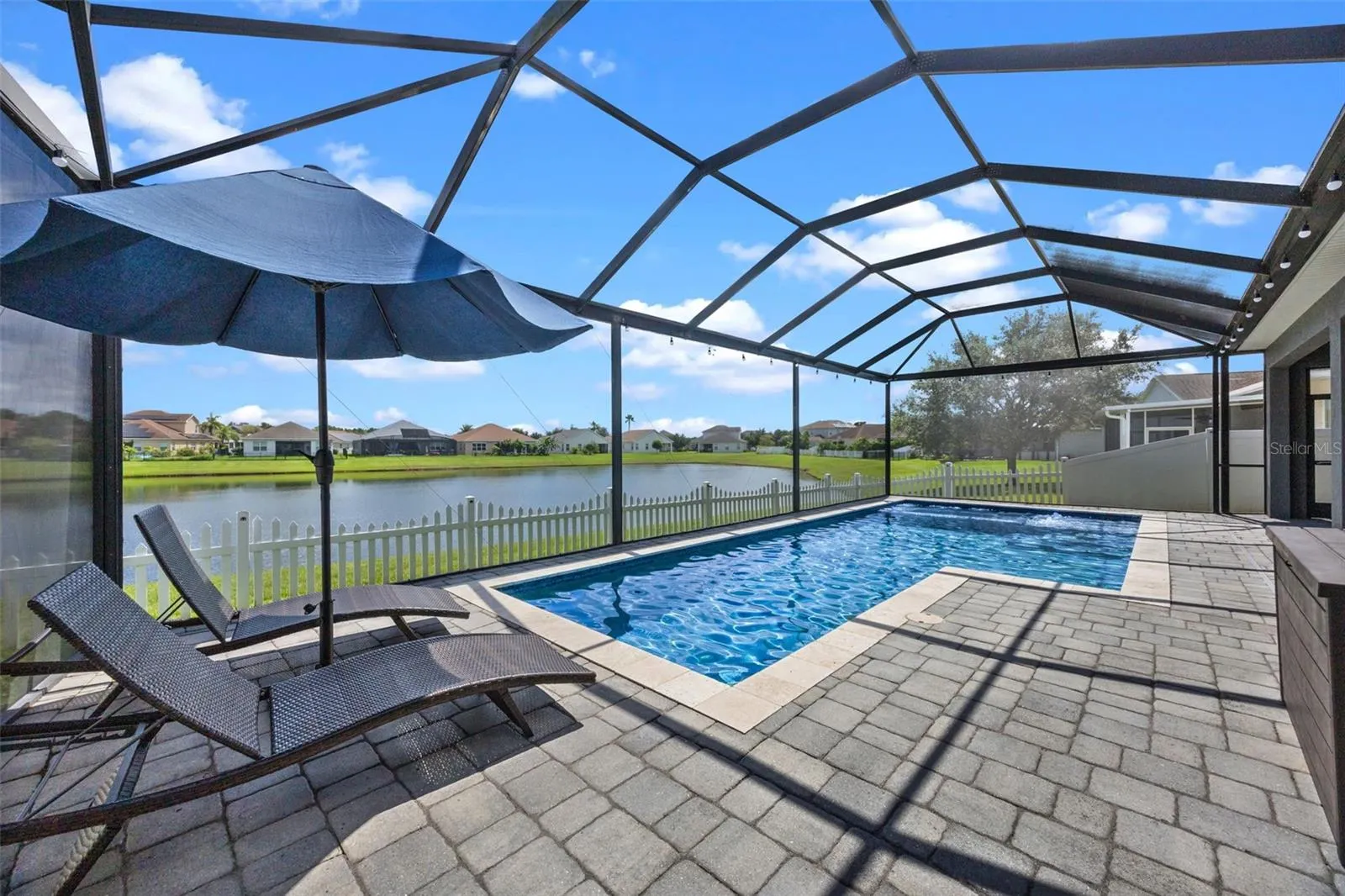 4445 BISCAYNE BREEZE WAY