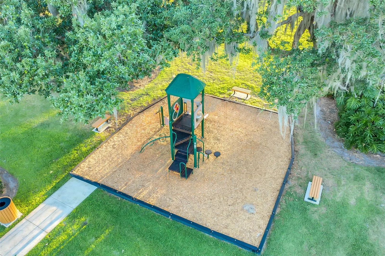 4445 BISCAYNE BREEZE WAY