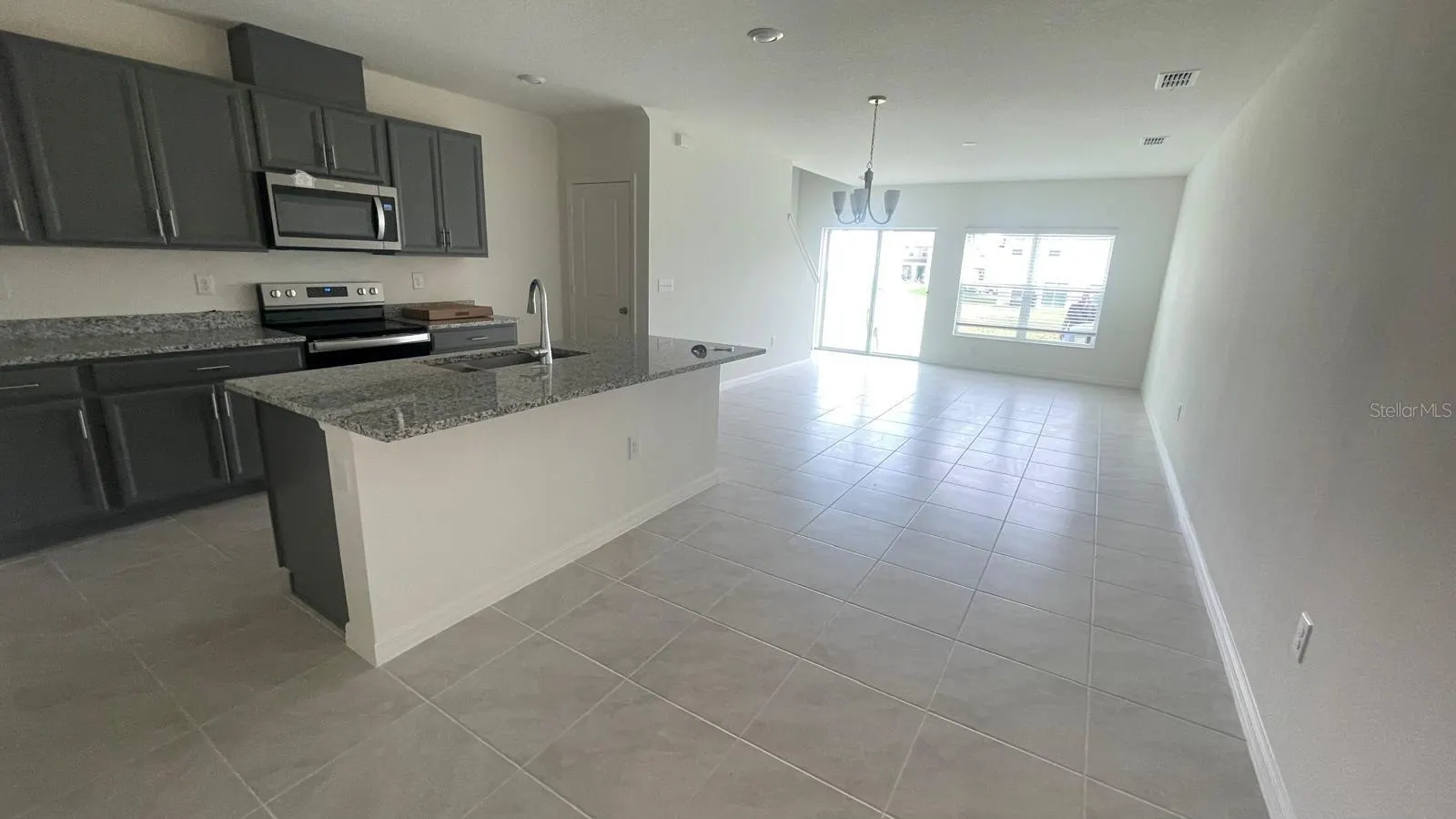 1565 MIRABELLA CIR
