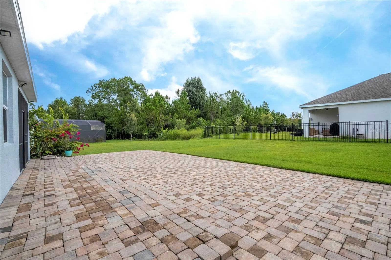 3043 BEAVER CREEK DR