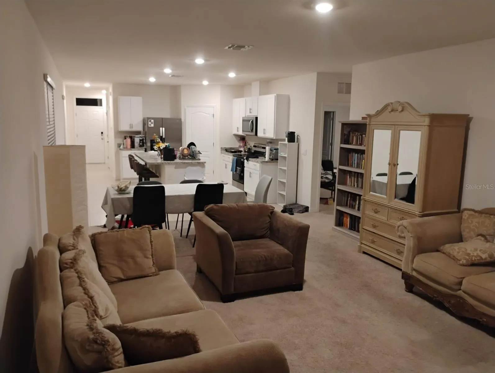 1349 DAISY FIELD DR
