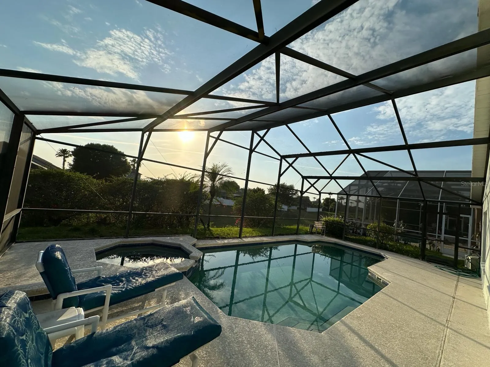 856 CASSIA DR
