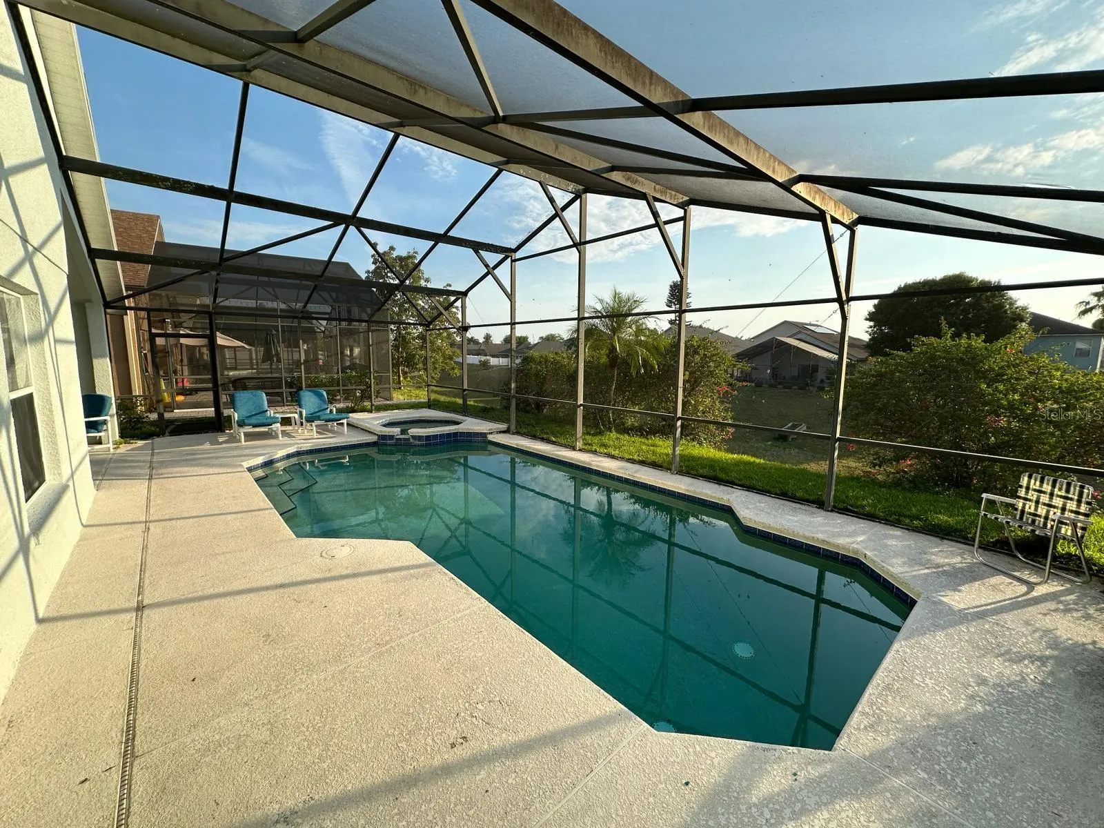 856 CASSIA DR