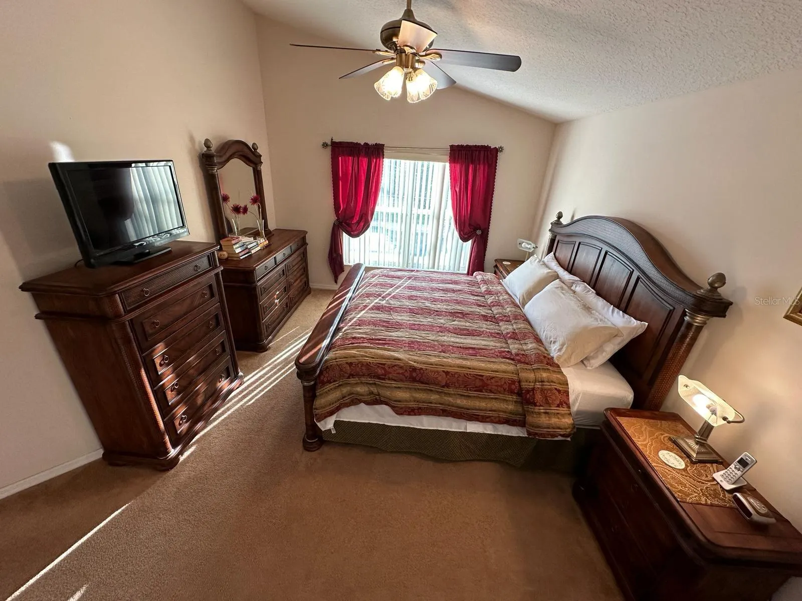 856 CASSIA DR
