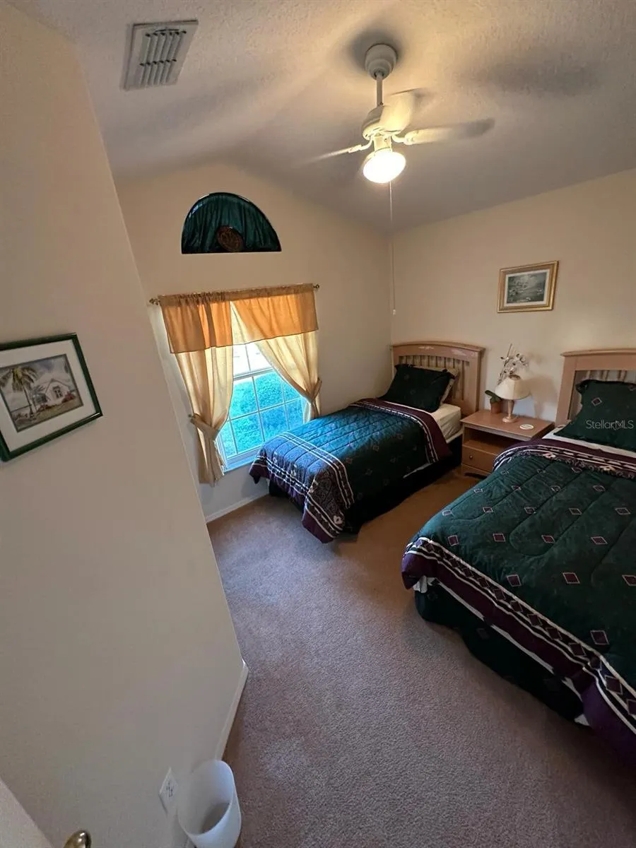856 CASSIA DR