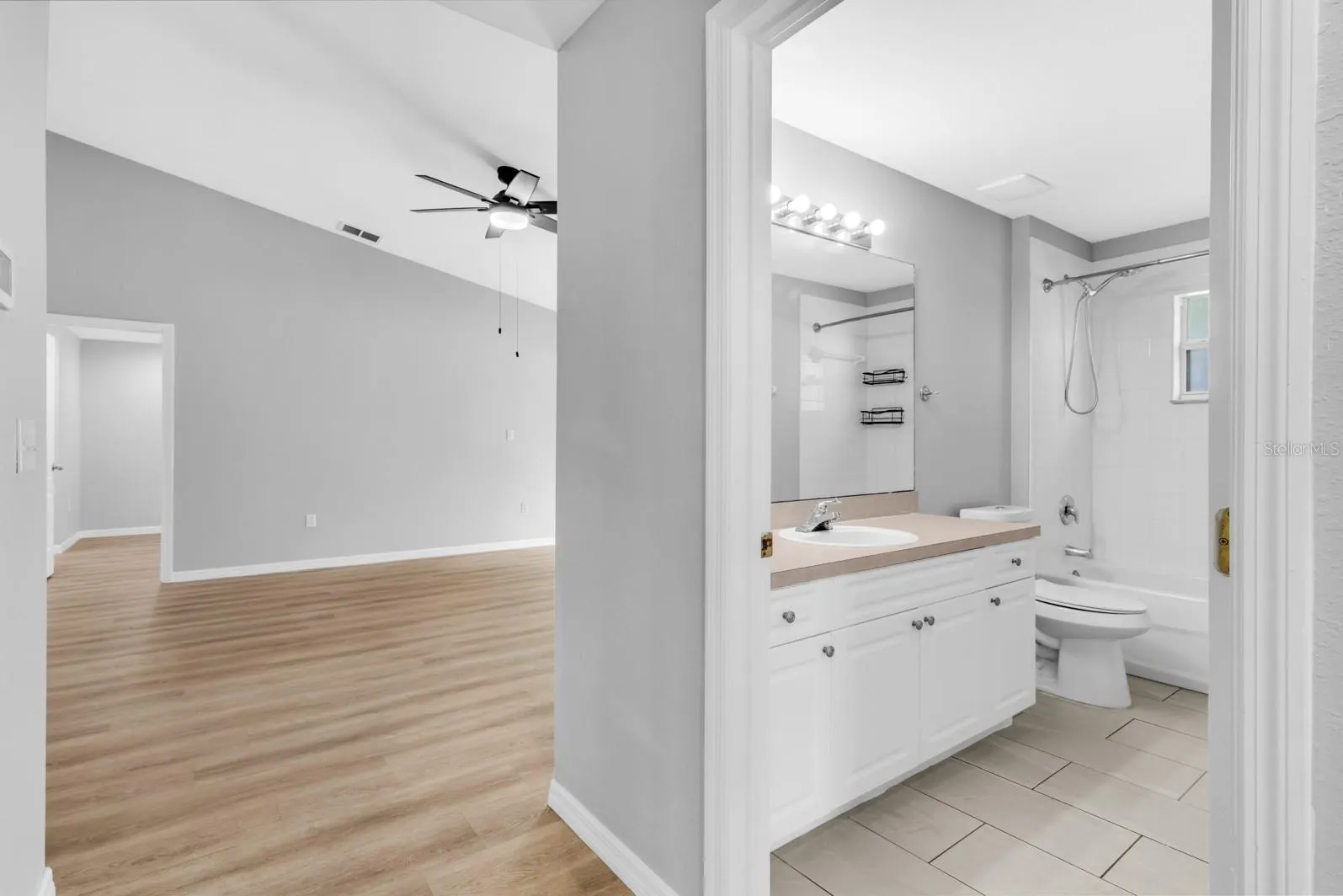 109 INCONNU CT