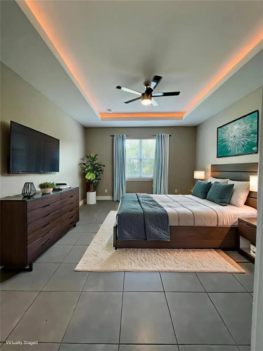 302 SALMON WAY