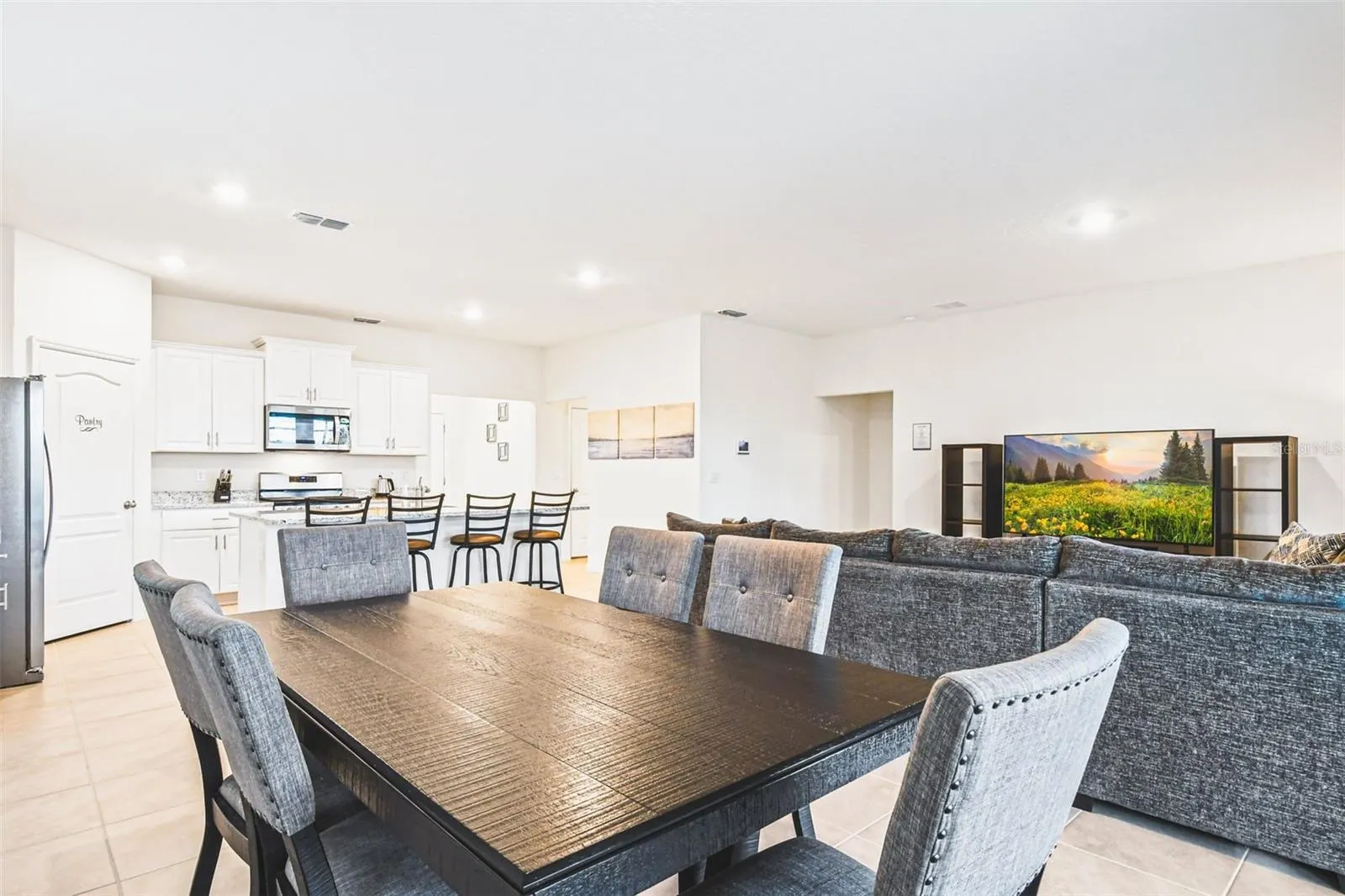 7619 OAKMOSS LOOP