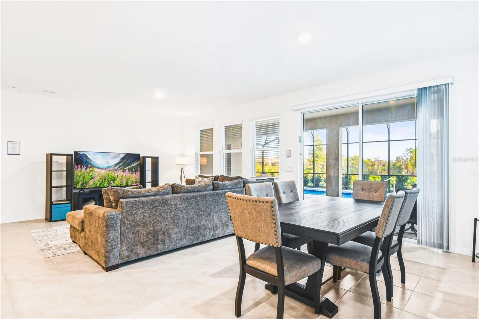 7619 OAKMOSS LOOP