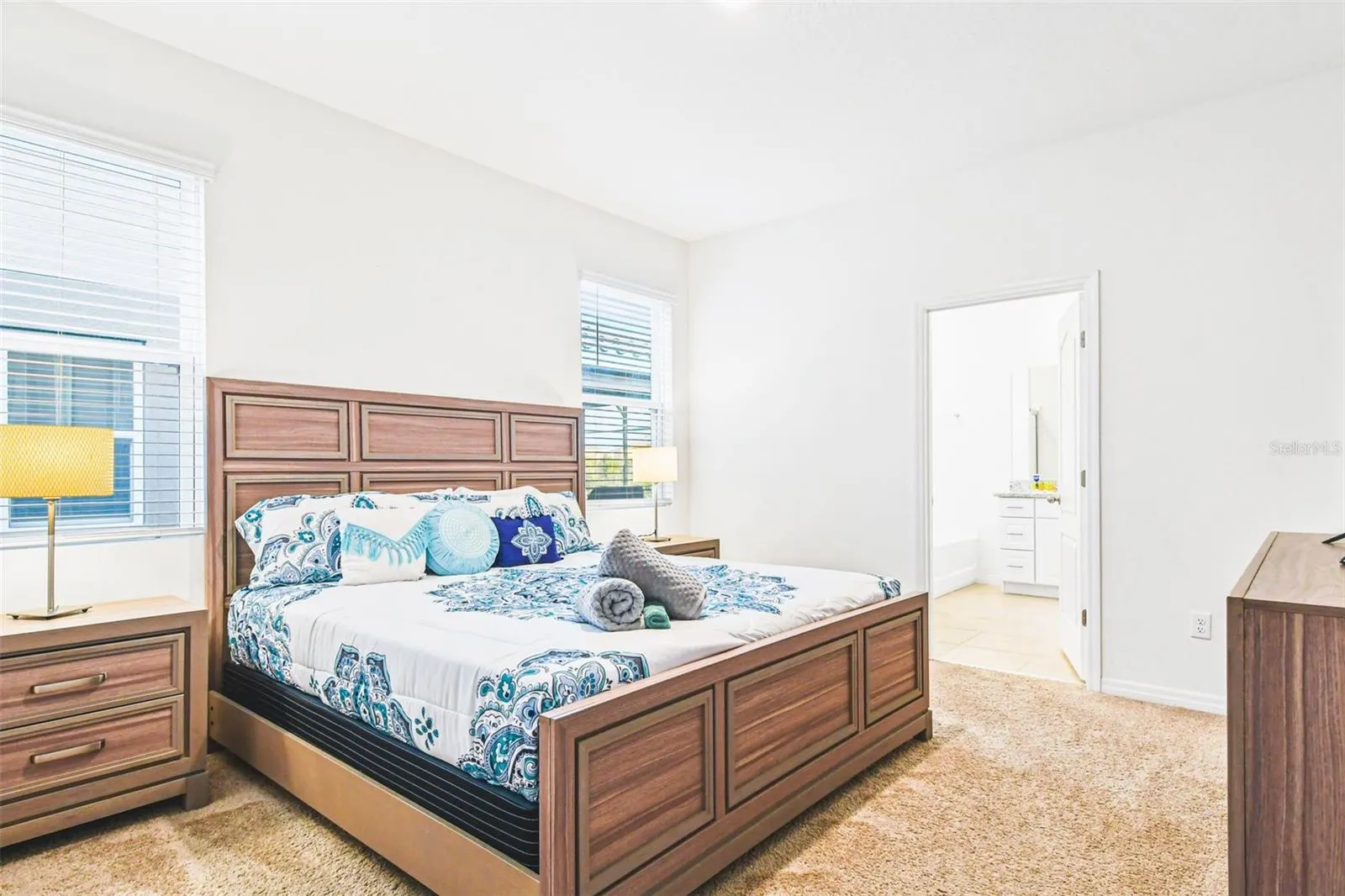 7619 OAKMOSS LOOP