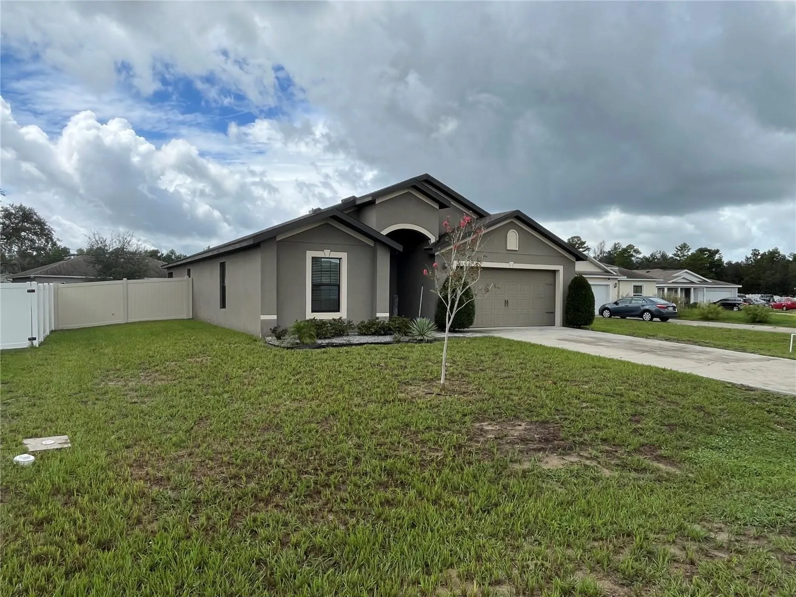 2121 HIBISCUS PL