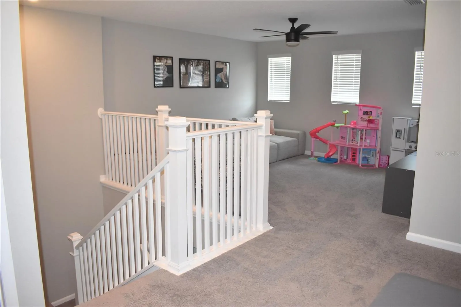 607 GRASSHOPPER CT