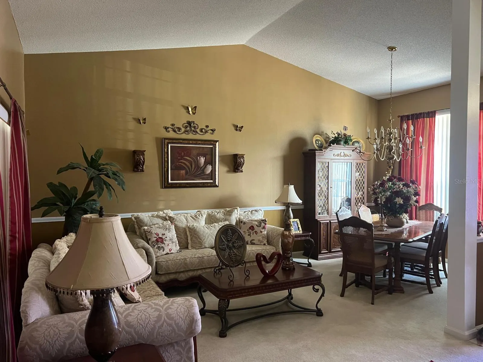 411 PEPPERMILL CIR