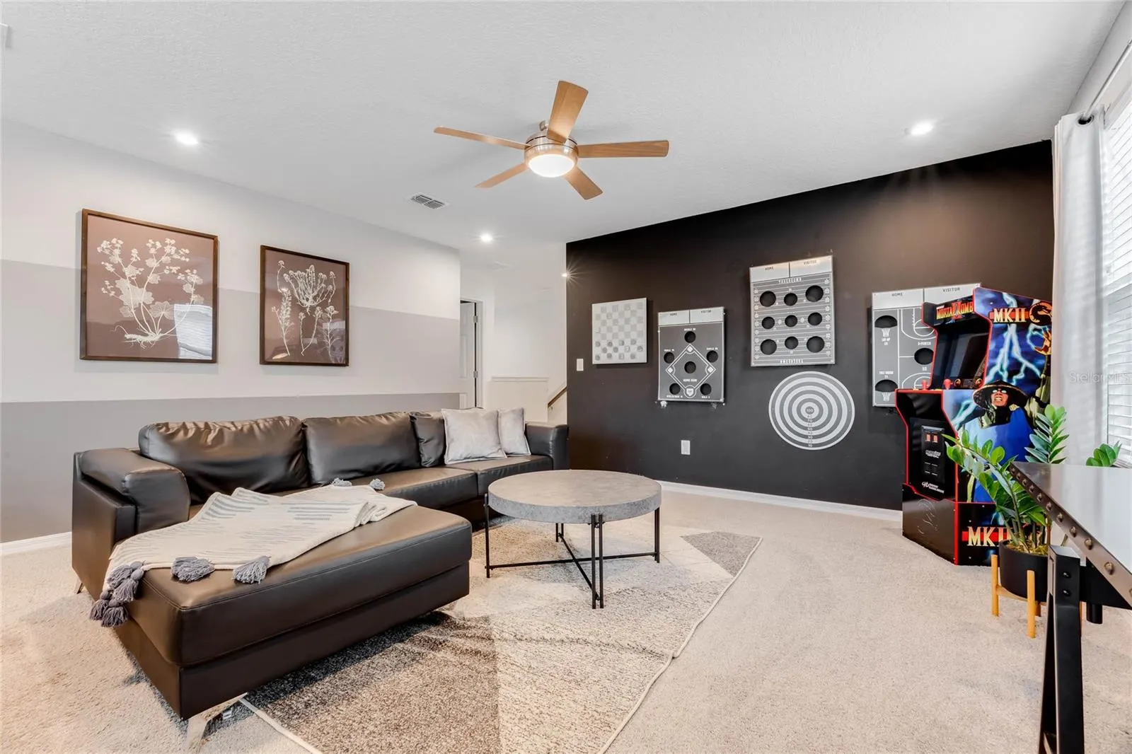 8943 AMELIA DOWNS TRL