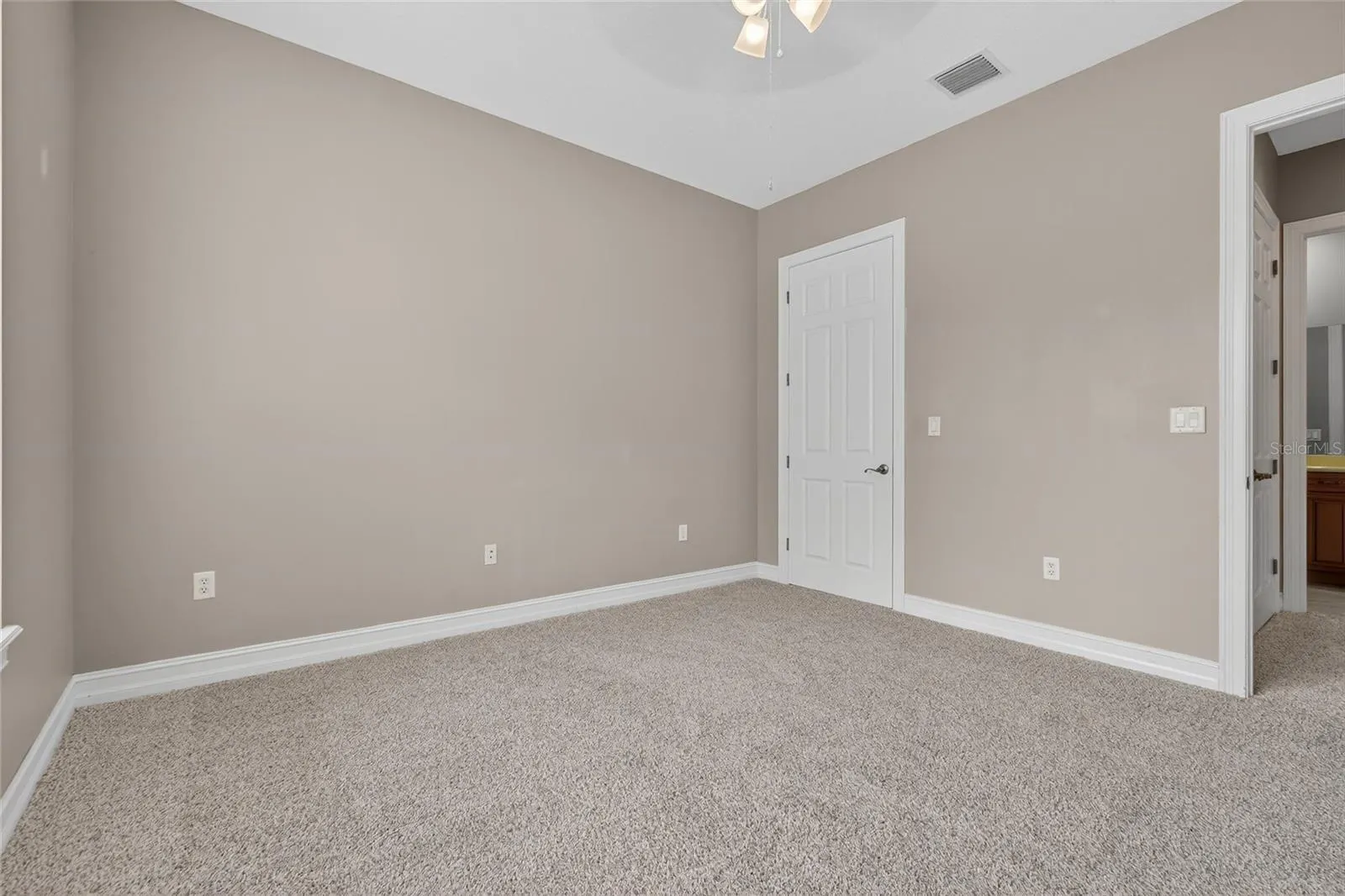 762 CELEBRATION AVE #2301, #2301