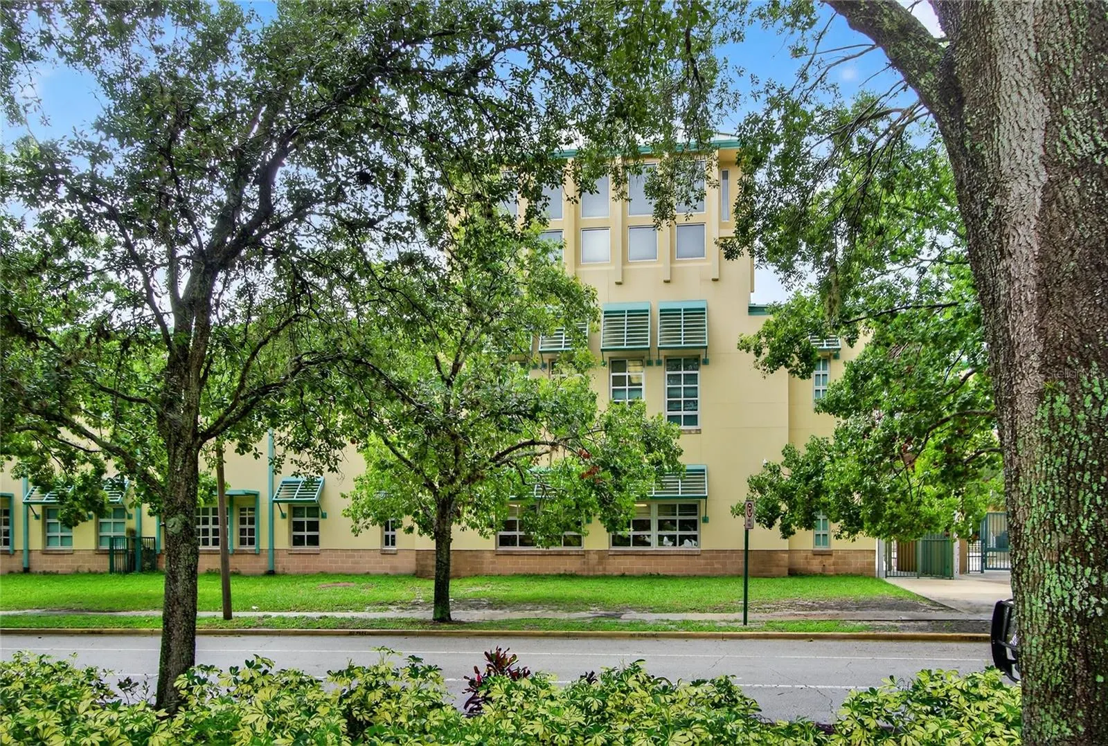 762 CELEBRATION AVE #2301, #2301