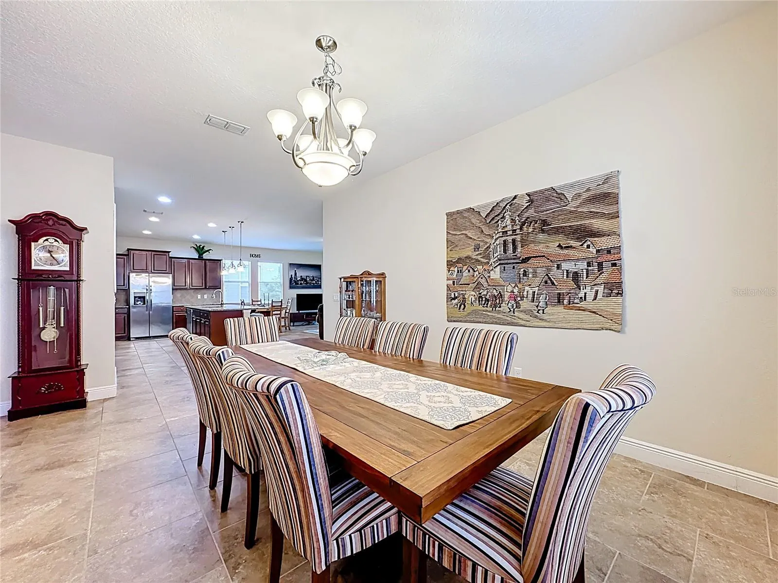 1505 CATERPILLAR ST