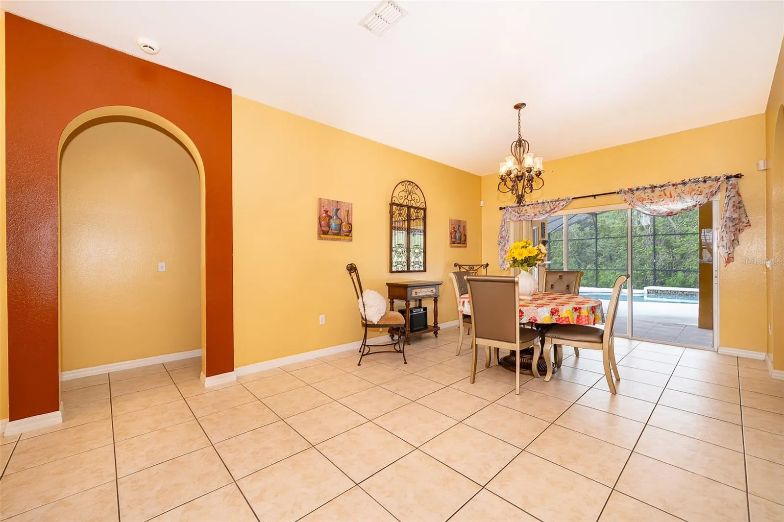 5312 CORAL VINE LN