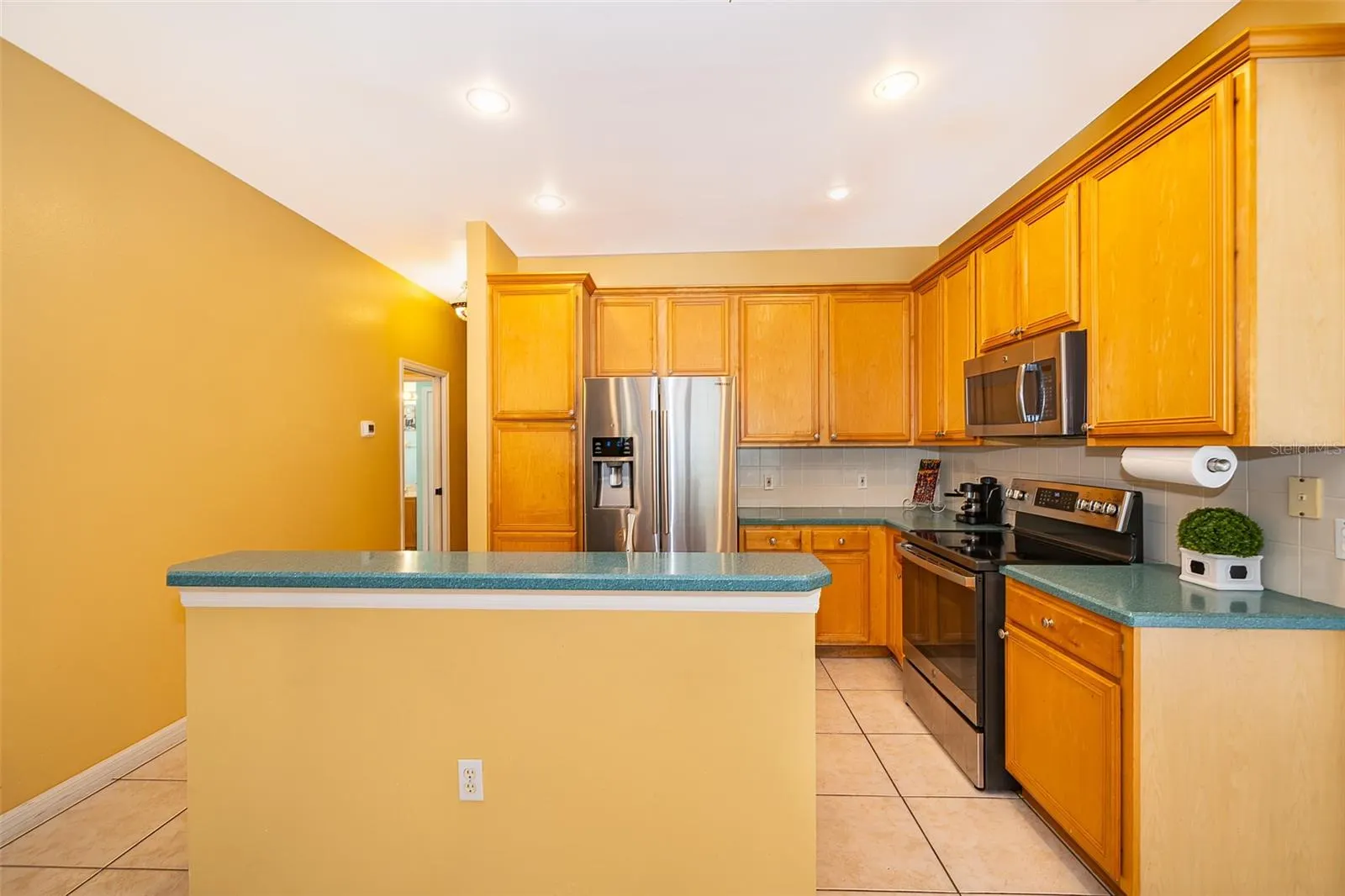 5312 CORAL VINE LN
