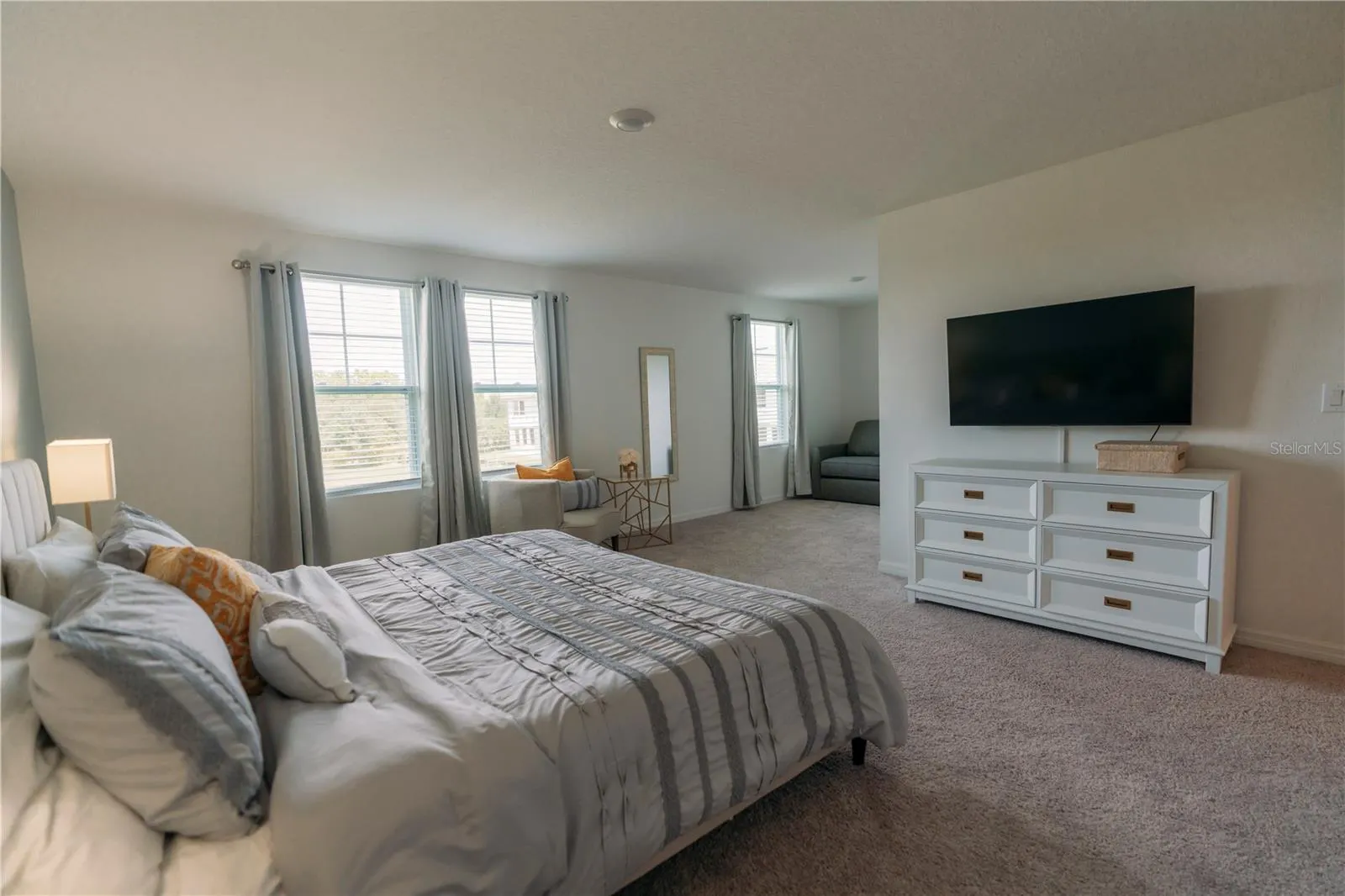 796 BENOI DR