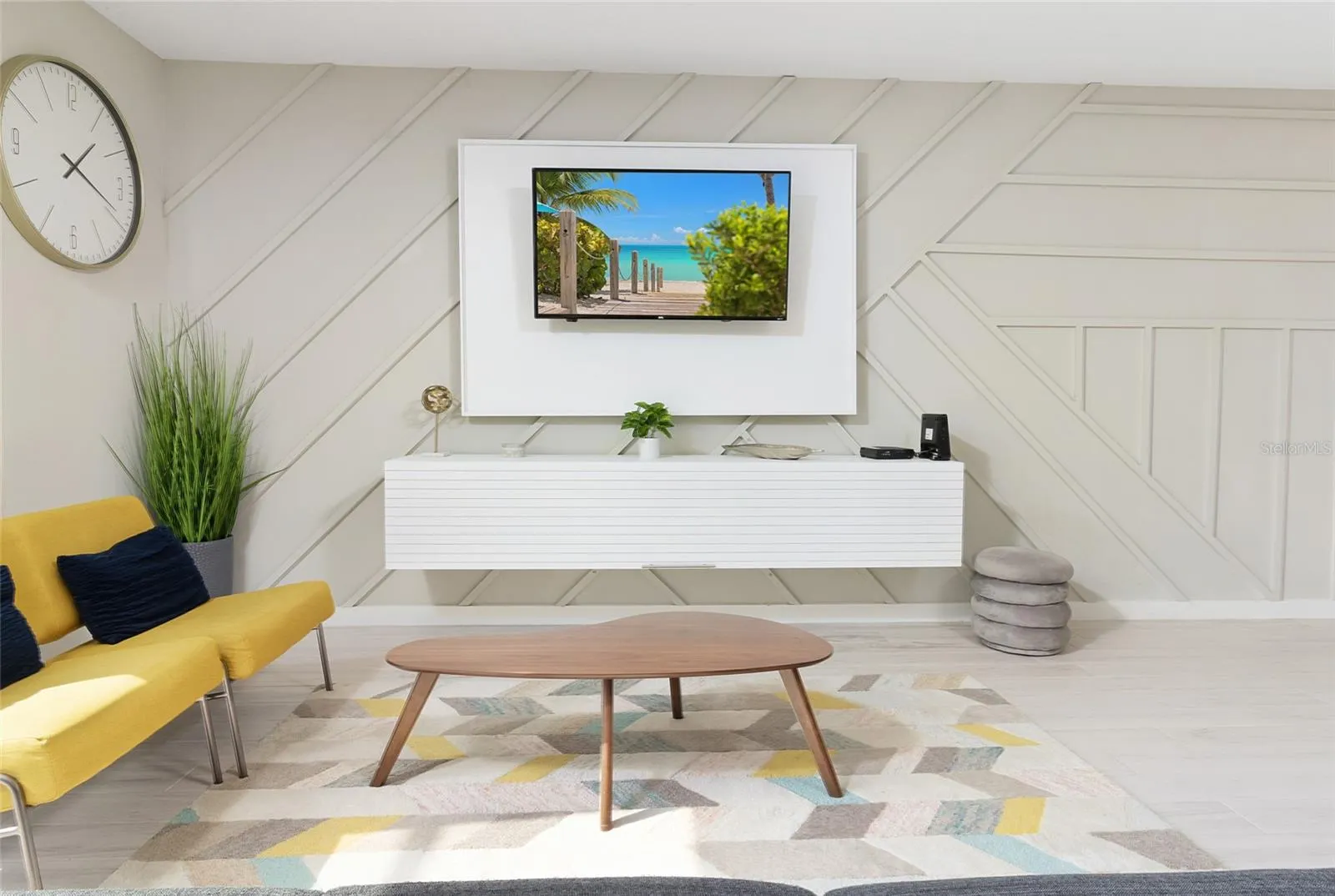 4424 LE REVE CT