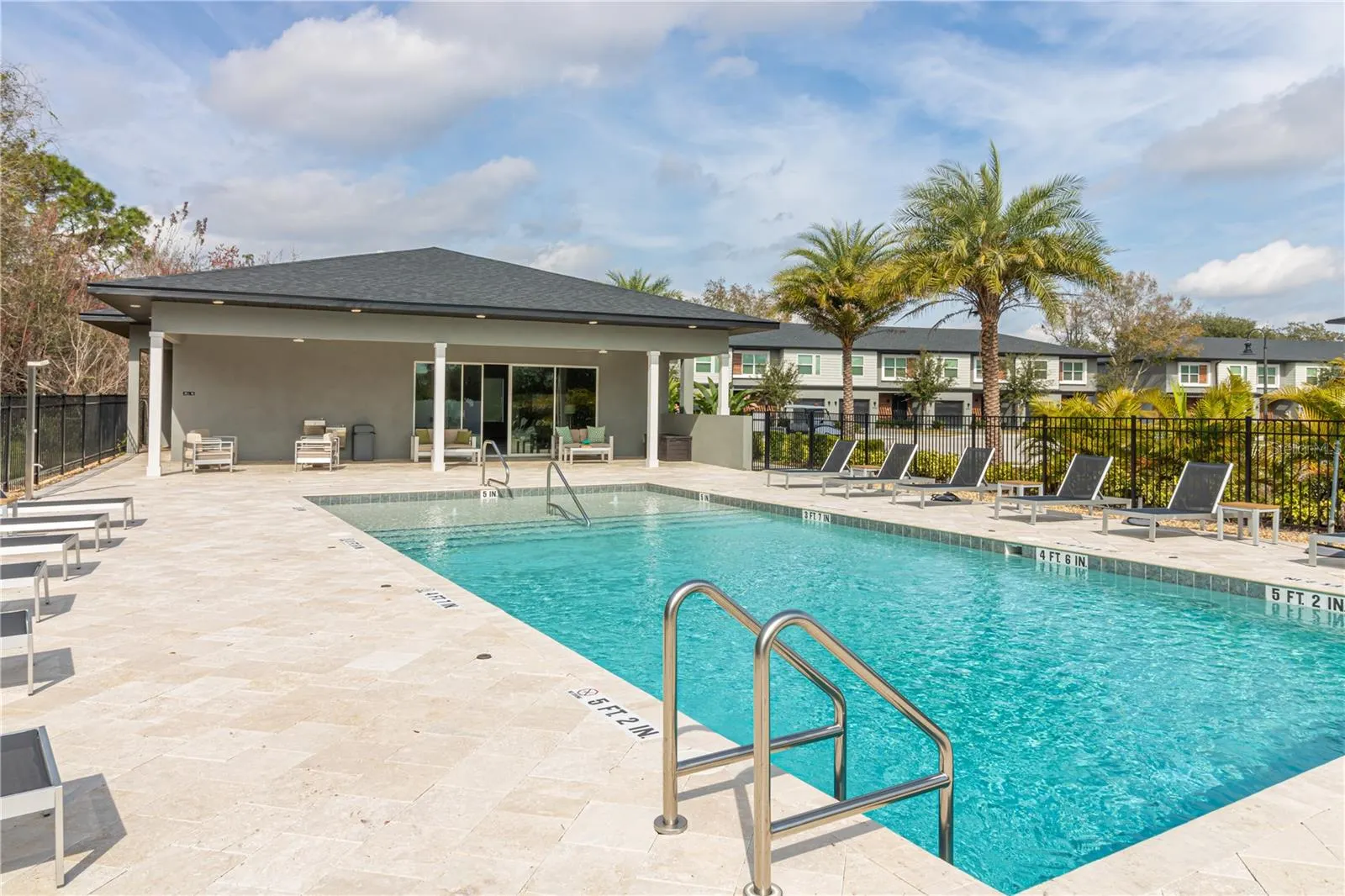 4424 LE REVE CT
