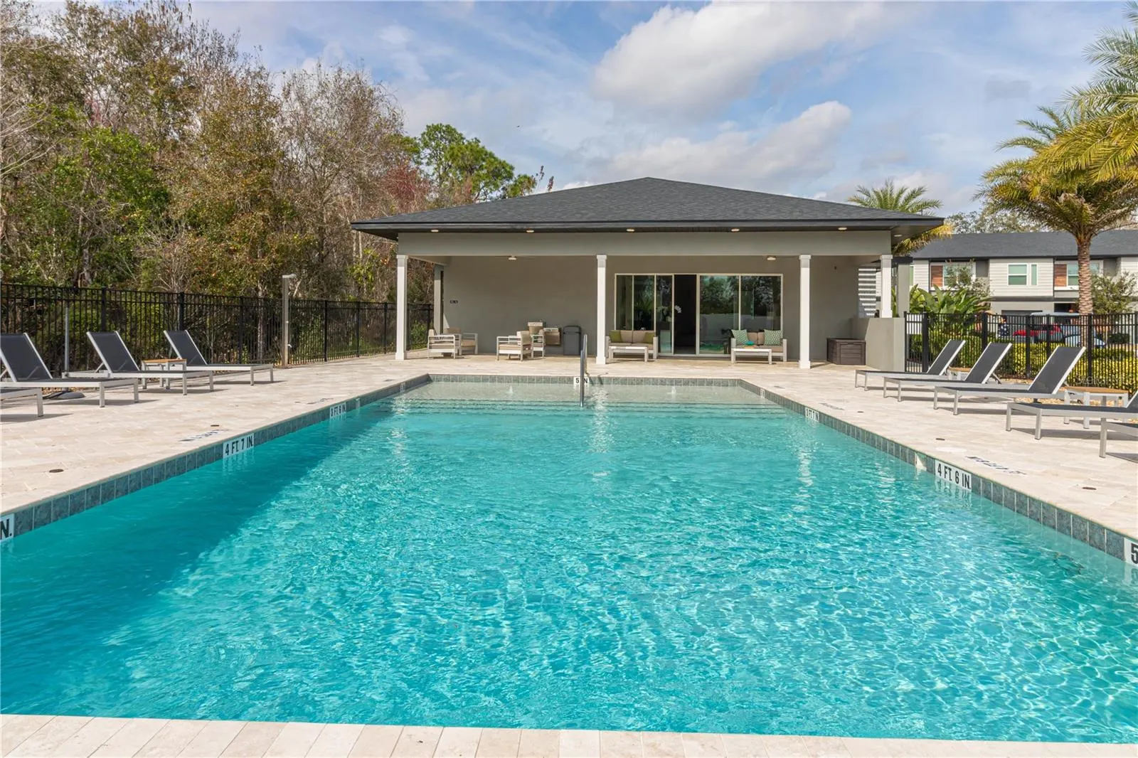4424 LE REVE CT