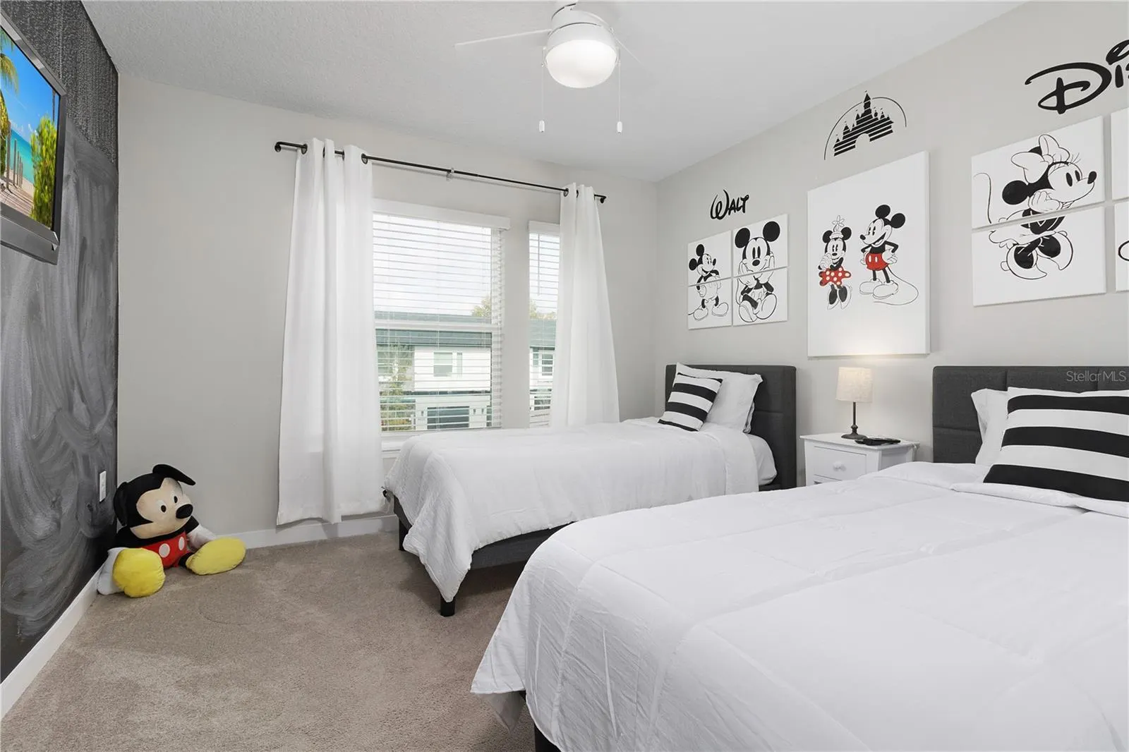 4424 LE REVE CT