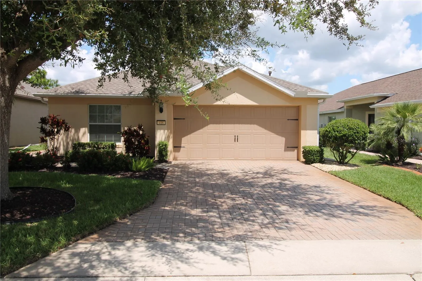 418 DEL SOL AVE