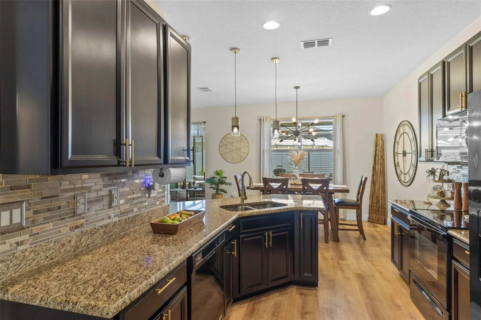 756 STAR MAGNOLIA DR