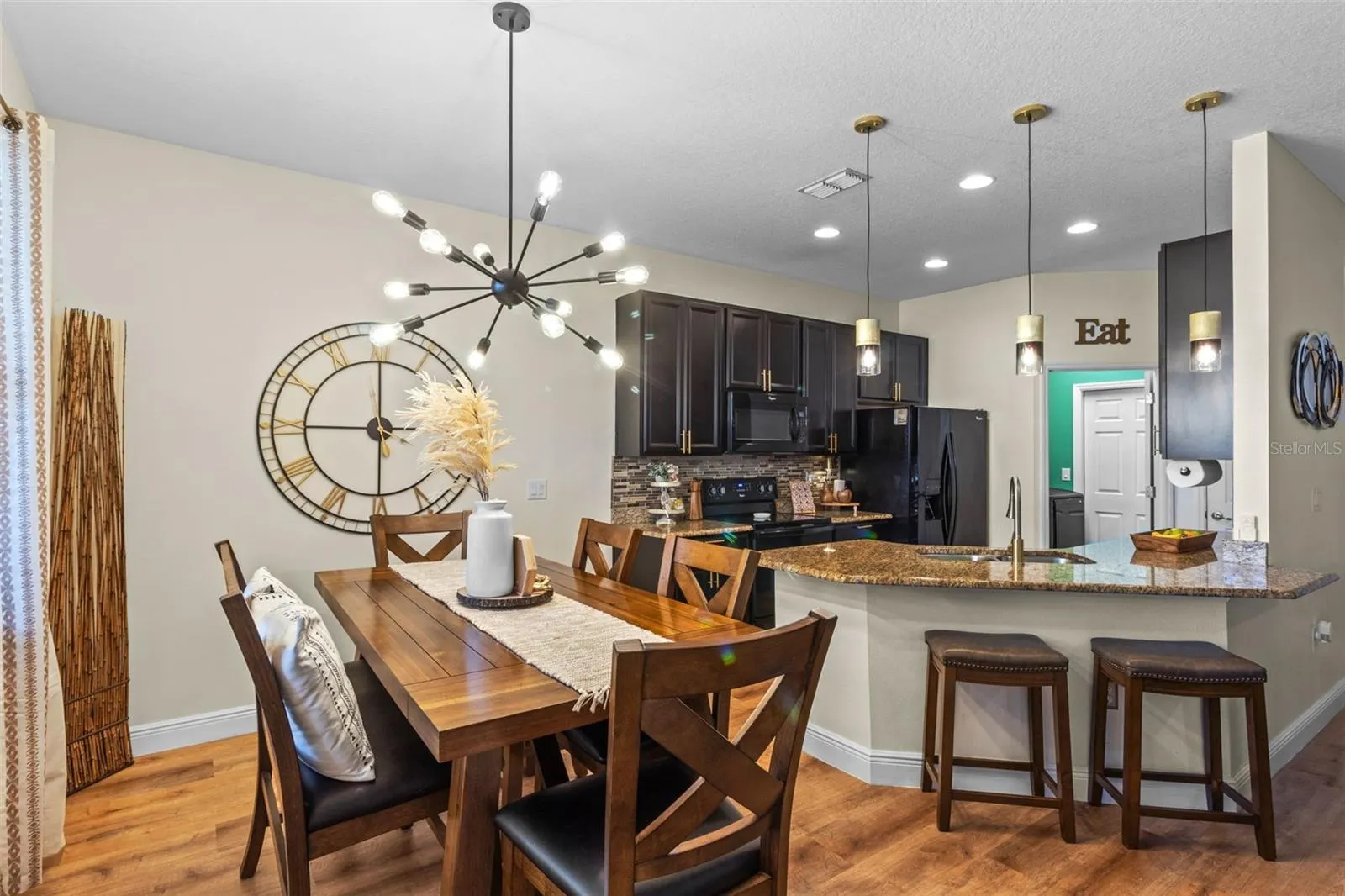 756 STAR MAGNOLIA DR
