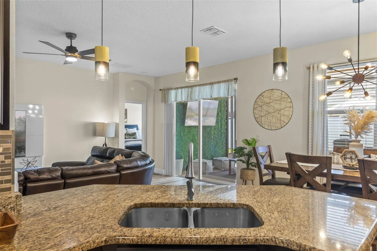 756 STAR MAGNOLIA DR