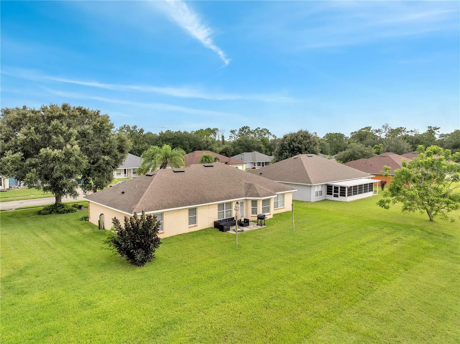 3233 LORIMAR LN