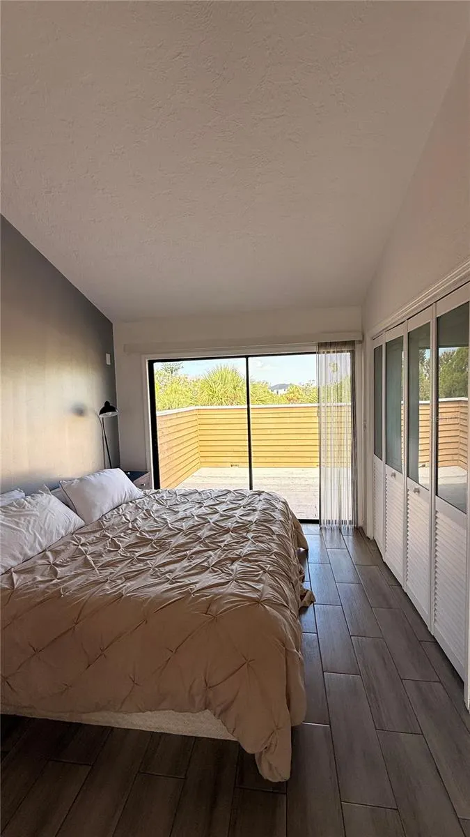 3104 S MARITANA DR