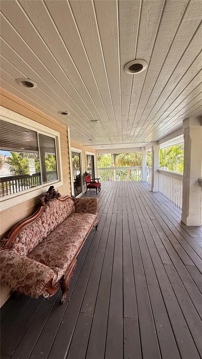 3104 S MARITANA DR
