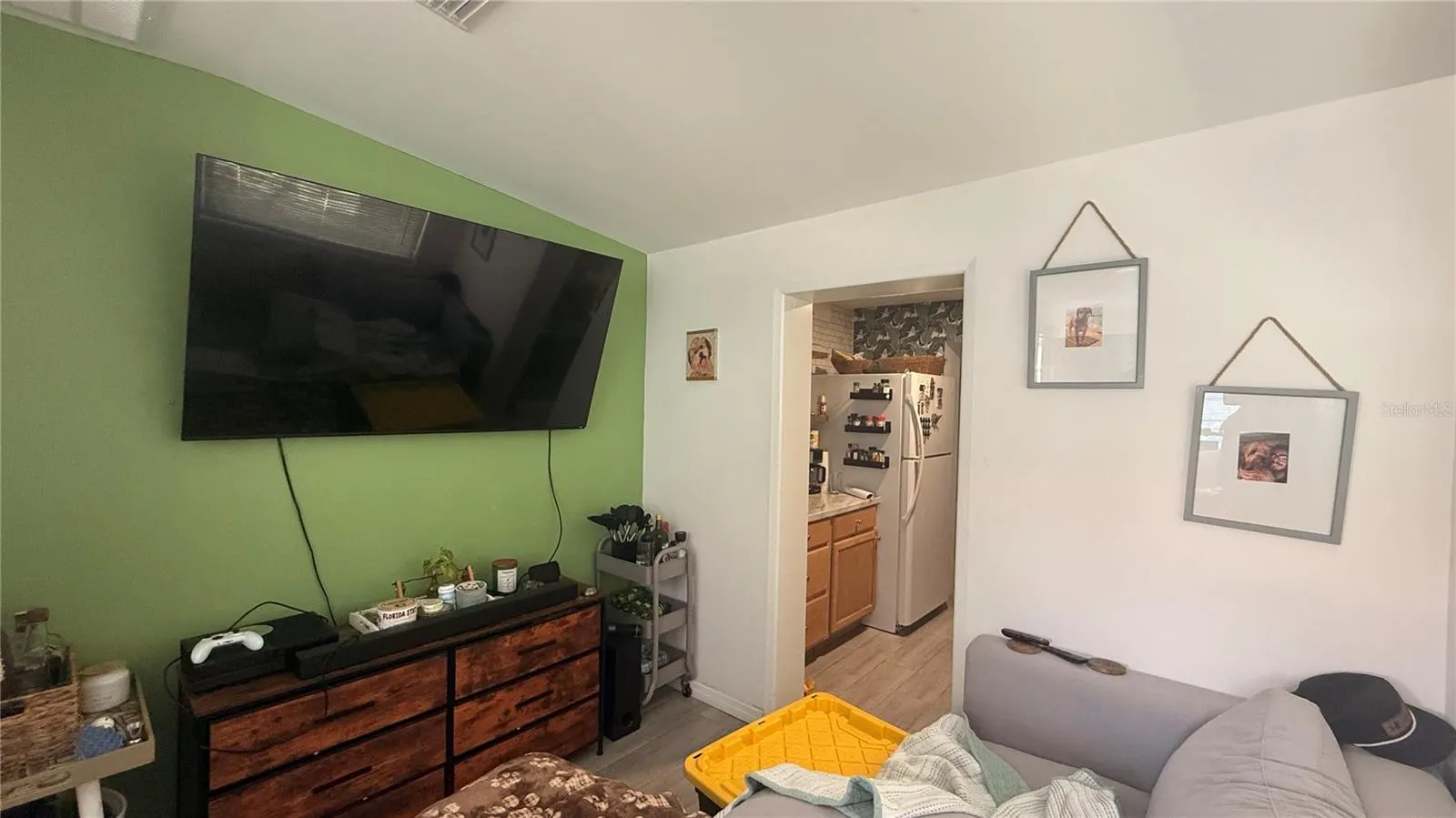10530 LAKE DR