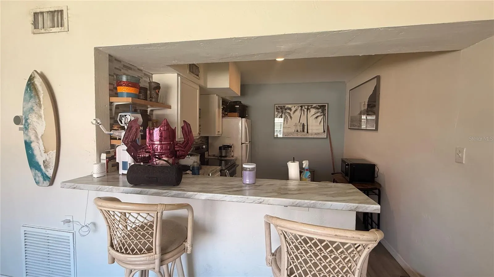 10530 LAKE DR