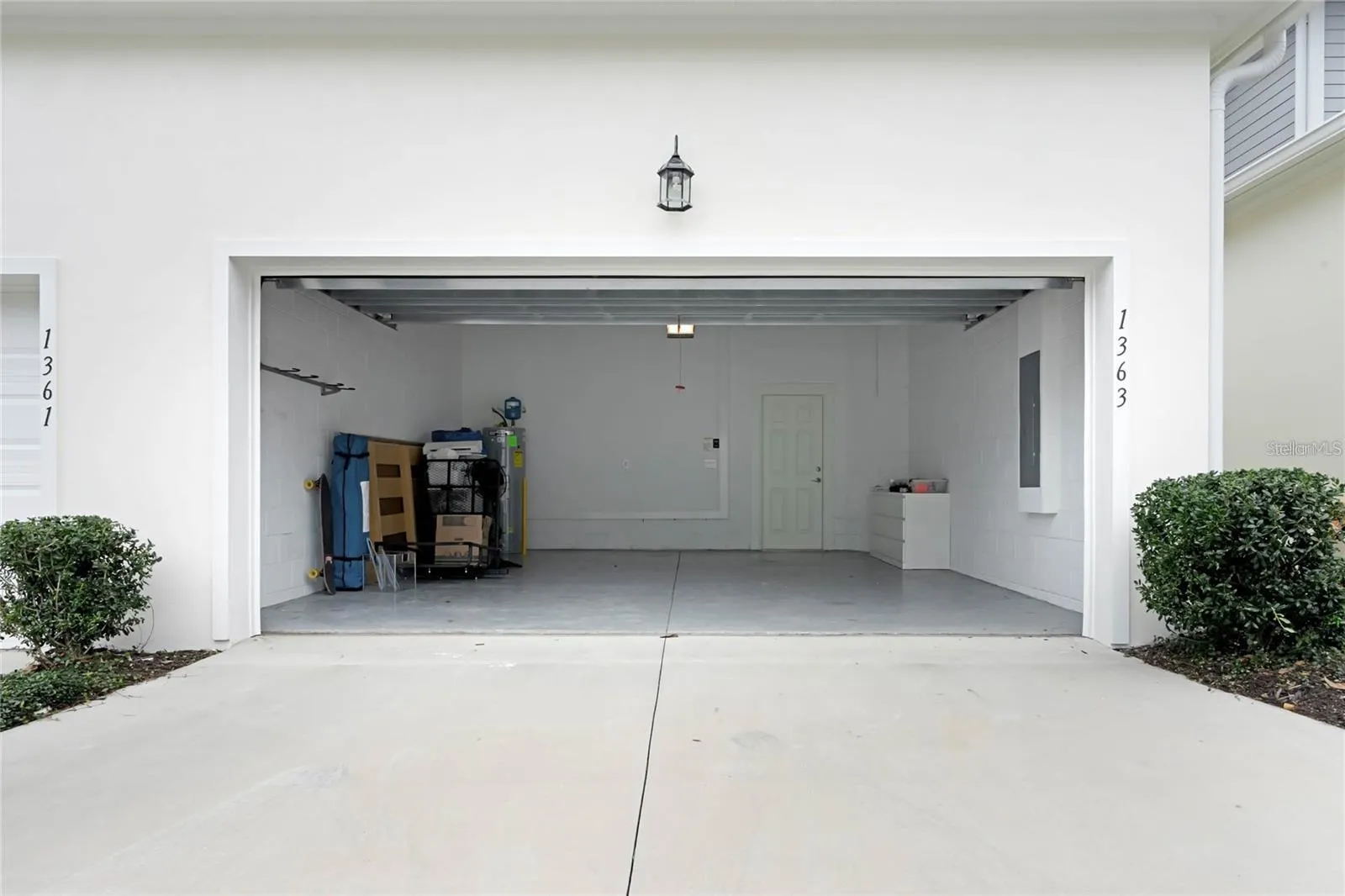 1363 PONCE DR