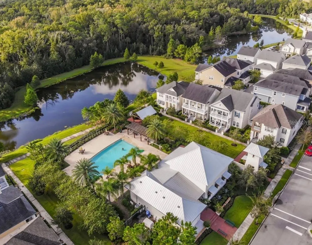 1363 PONCE DR