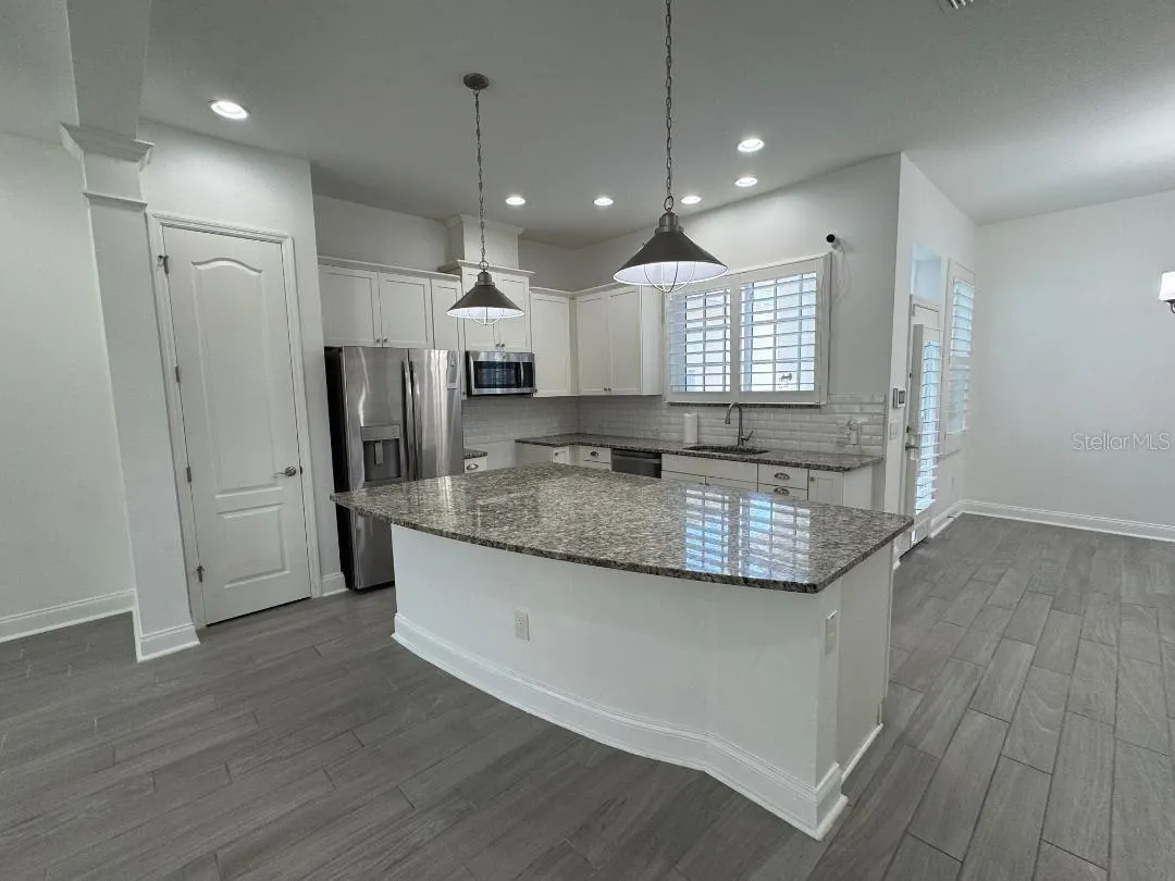 1363 PONCE DR