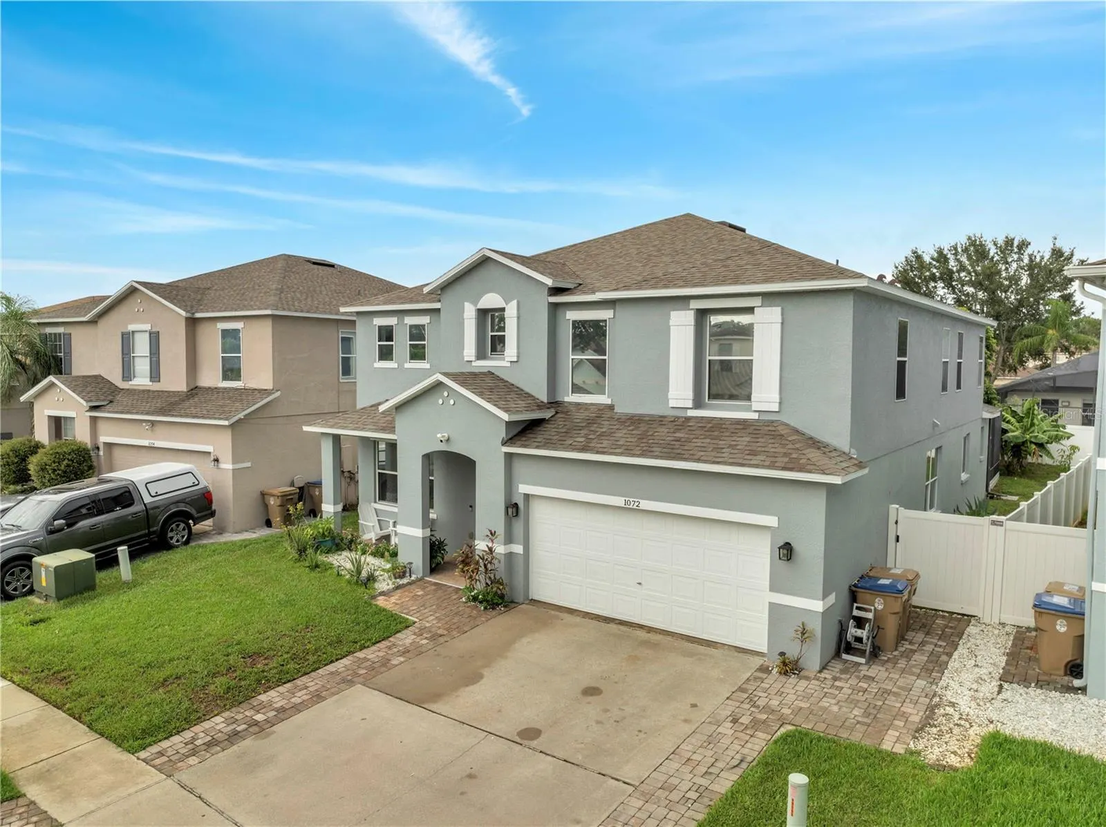 1072 BERKELEY DR