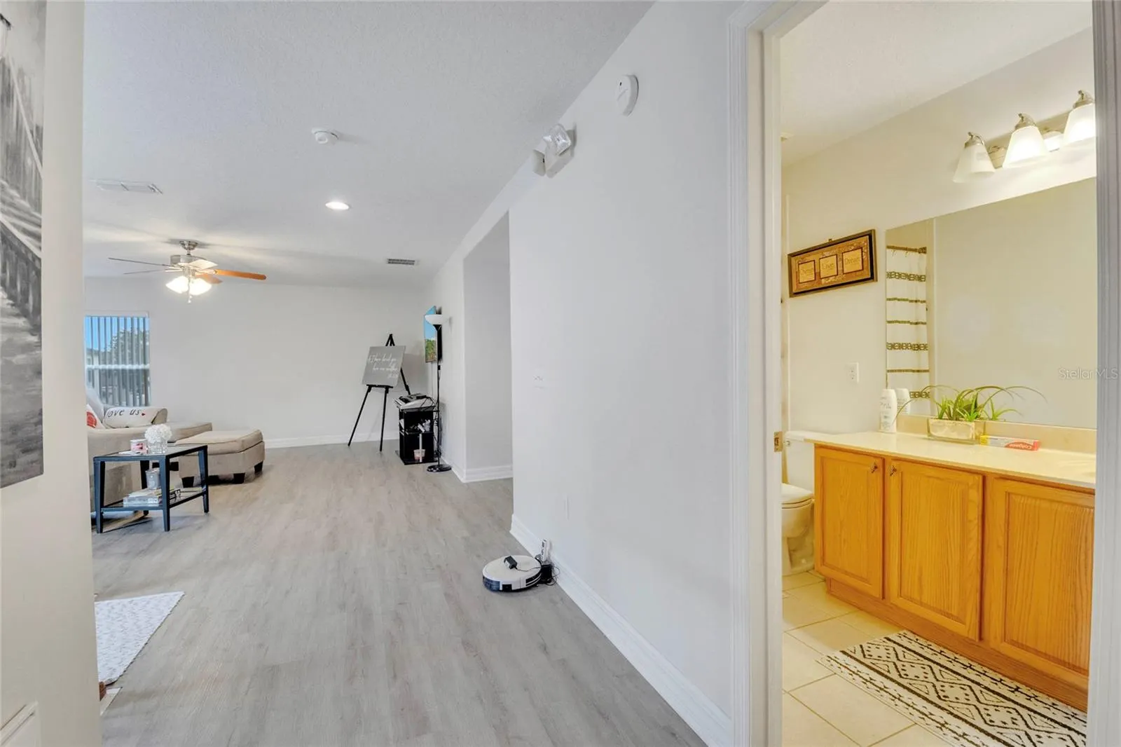 1072 BERKELEY DR