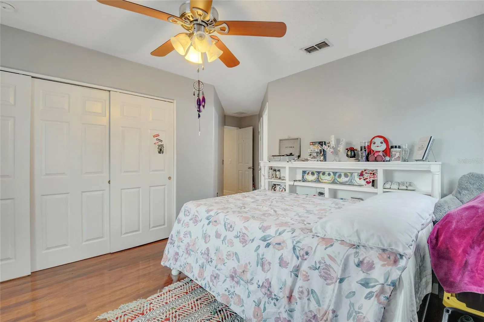 1072 BERKELEY DR