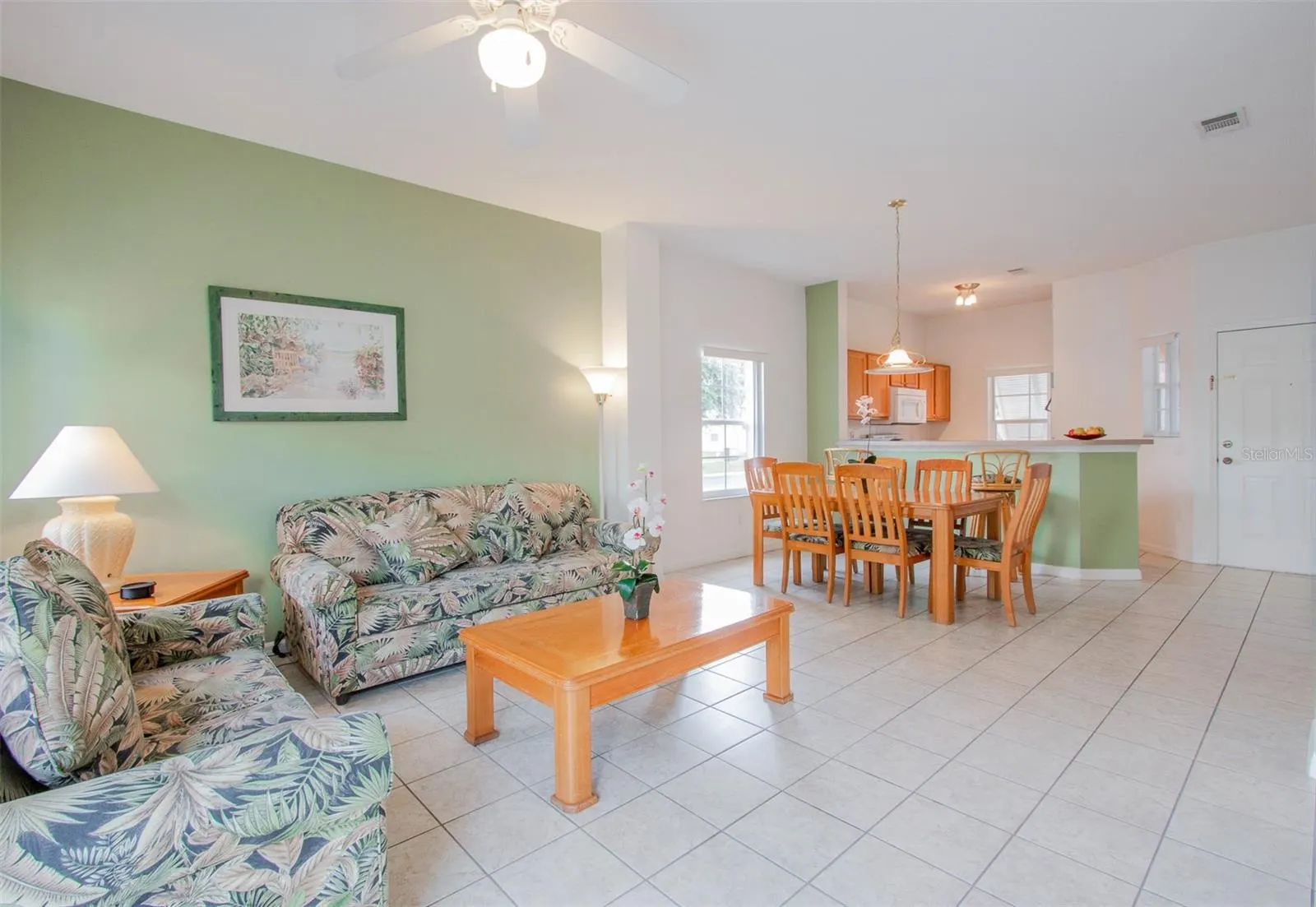 1064 PARK RIDGE CIR