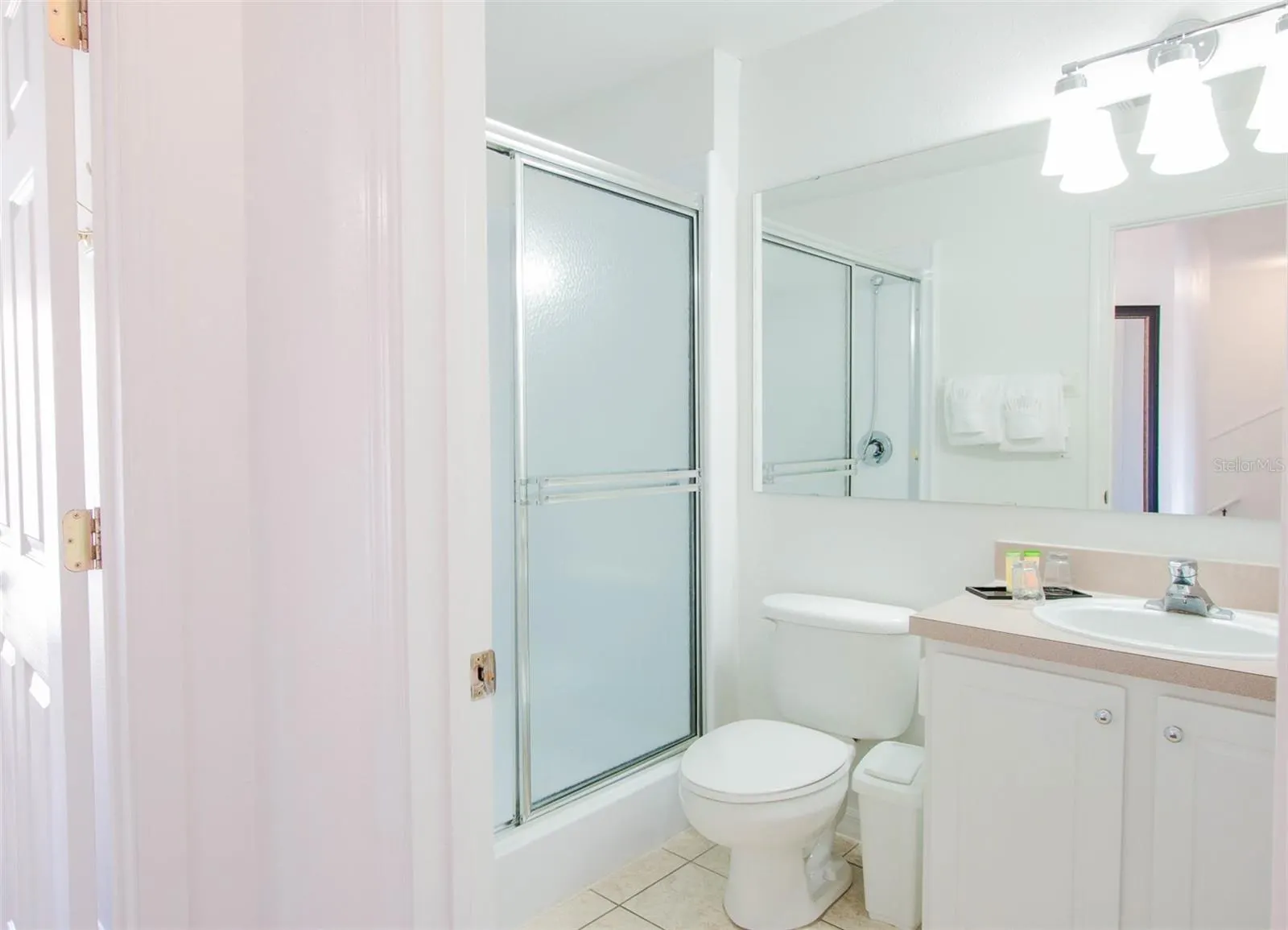 1064 PARK RIDGE CIR