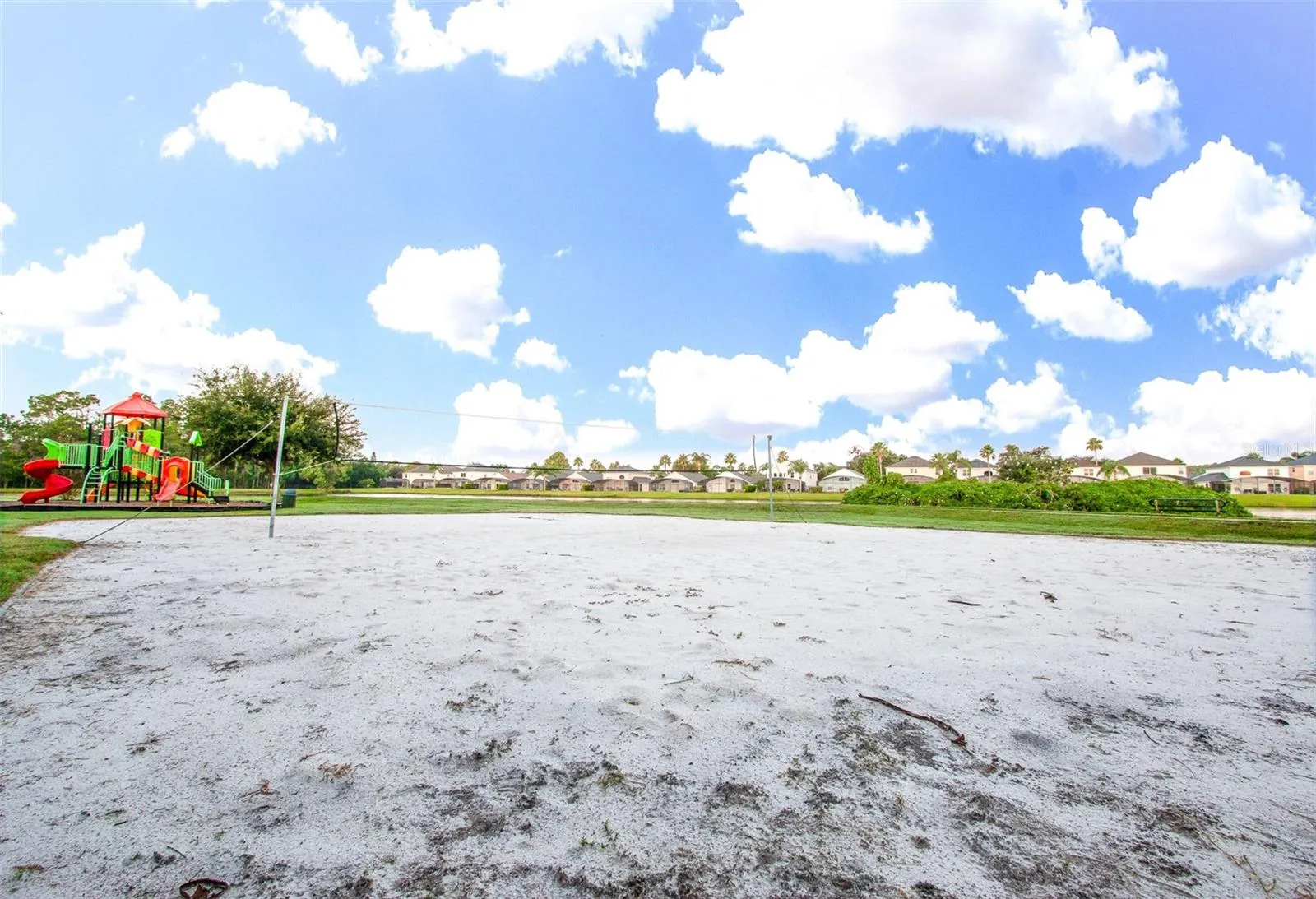 1064 PARK RIDGE CIR