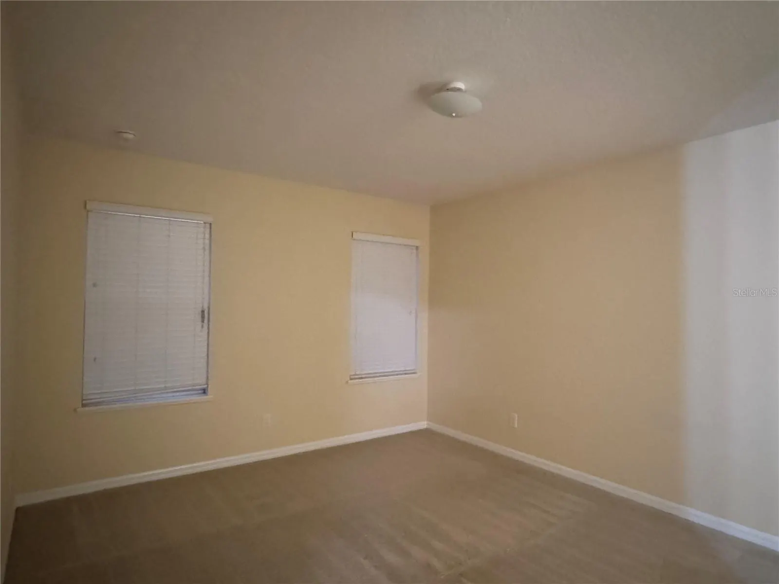 3210 QUEEN ALEXANDRIA DR